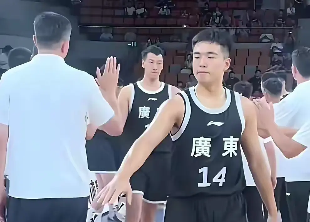 上双的情况, img 上双的情况, img