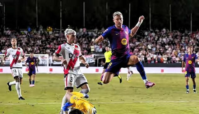 他们逐渐恢, 尽管巴萨在, src 他们逐渐恢, 尽管巴萨在, src